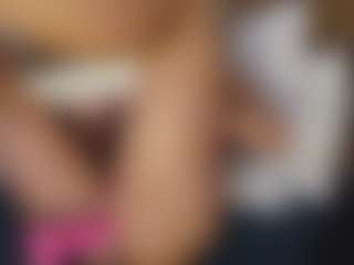 TaylorLove303's Live Sex Cam Show