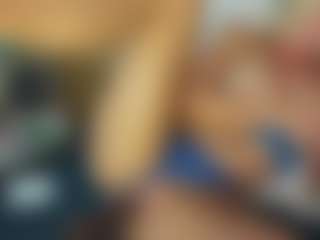 TaylorLove303's Live Sex Cam Show