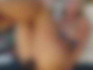 TaylorLove303's Live Sex Cam Show