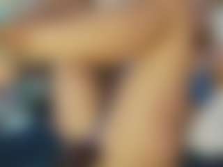 TaylorLove303's Live Sex Cam Show