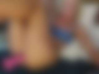 TaylorLove303's Live Sex Cam Show
