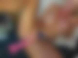 TaylorLove303's Live Sex Cam Show