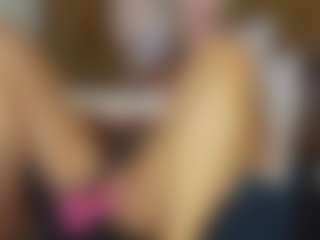TaylorLove303's Live Sex Cam Show
