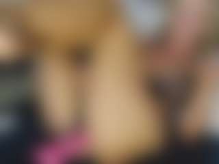 TaylorLove303's Live Sex Cam Show