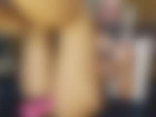 TaylorLove303's Live Sex Cam Show