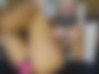 TaylorLove303's Live Sex Cam Show
