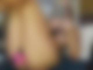 TaylorLove303's Live Sex Cam Show
