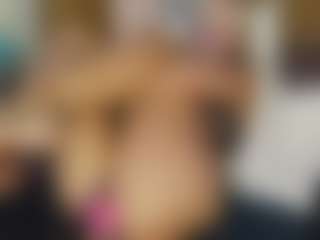 TaylorLove303's Live Sex Cam Show