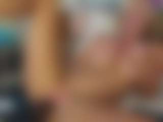 TaylorLove303's Live Sex Cam Show