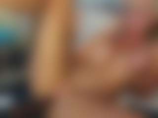 TaylorLove303's Live Sex Cam Show