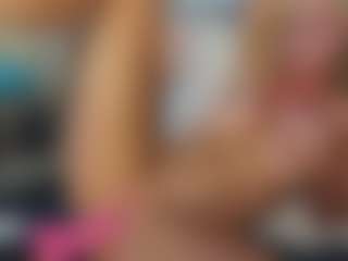 TaylorLove303's Live Sex Cam Show