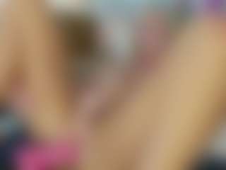 TaylorLove303's Live Sex Cam Show