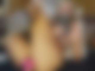 TaylorLove303's Live Sex Cam Show