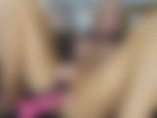TaylorLove303's Live Sex Cam Show
