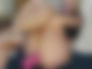 TaylorLove303's Live Sex Cam Show