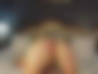 TaylorLove303's Live Sex Cam Show