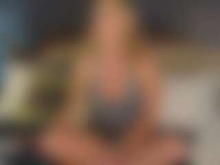 TaylorLove303's Live Sex Cam Show