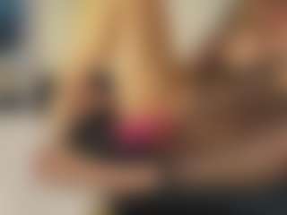 TaylorLove303's Live Sex Cam Show