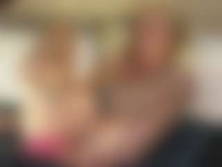 TaylorLove303's Live Sex Cam Show