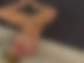 TaylorLove303's Live Sex Cam Show