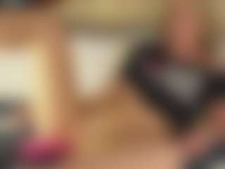 TaylorLove303's Live Sex Cam Show