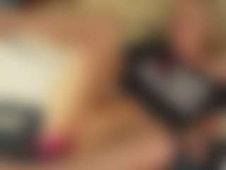 TaylorLove303's Live Sex Cam Show