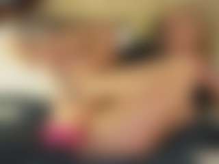 TaylorLove303's Live Sex Cam Show