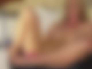 TaylorLove303's Live Sex Cam Show