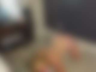 TaylorLove303's Live Sex Cam Show