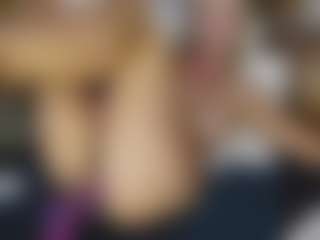 TaylorLove303's Live Sex Cam Show