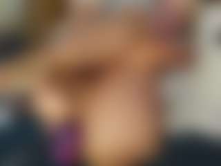 TaylorLove303's Live Sex Cam Show
