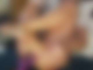 TaylorLove303's Live Sex Cam Show