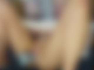 TaylorLove303's Live Sex Cam Show