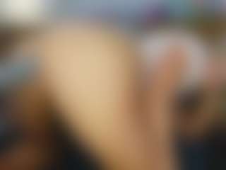 TaylorLove303's Live Sex Cam Show