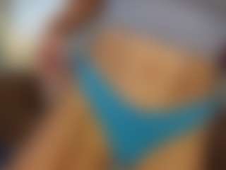 TaylorLove303's Live Sex Cam Show