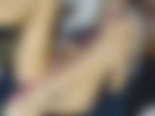 TaylorLove303's Live Sex Cam Show