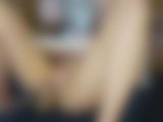 TaylorLove303's Live Sex Cam Show