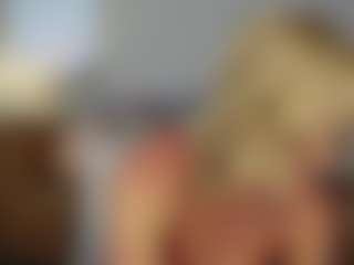 TaylorLove303's Live Sex Cam Show