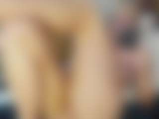 TaylorLove303's Live Sex Cam Show