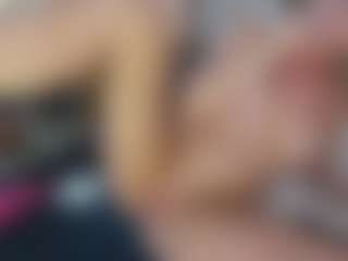 TaylorLove303's Live Sex Cam Show