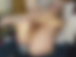 TaylorLove303's Live Sex Cam Show