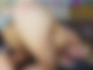 TaylorLove303's Live Sex Cam Show