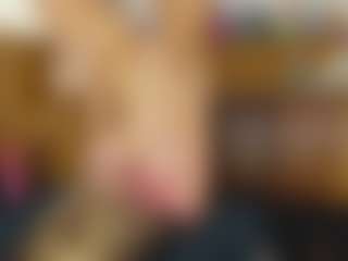 TaylorLove303's Live Sex Cam Show