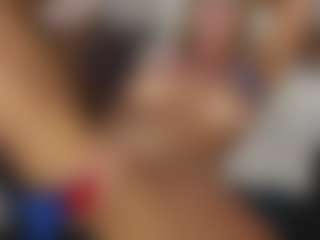 TaylorLove303's Live Sex Cam Show