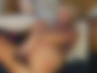 TaylorLove303's Live Sex Cam Show