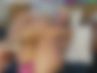 TaylorLove303's Live Sex Cam Show