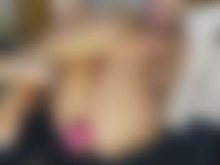 TaylorLove303's Live Sex Cam Show