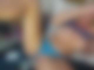 TaylorLove303's Live Sex Cam Show