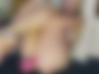 TaylorLove303's Live Sex Cam Show
