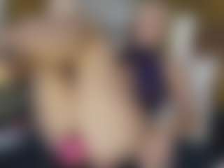 TaylorLove303's Live Sex Cam Show